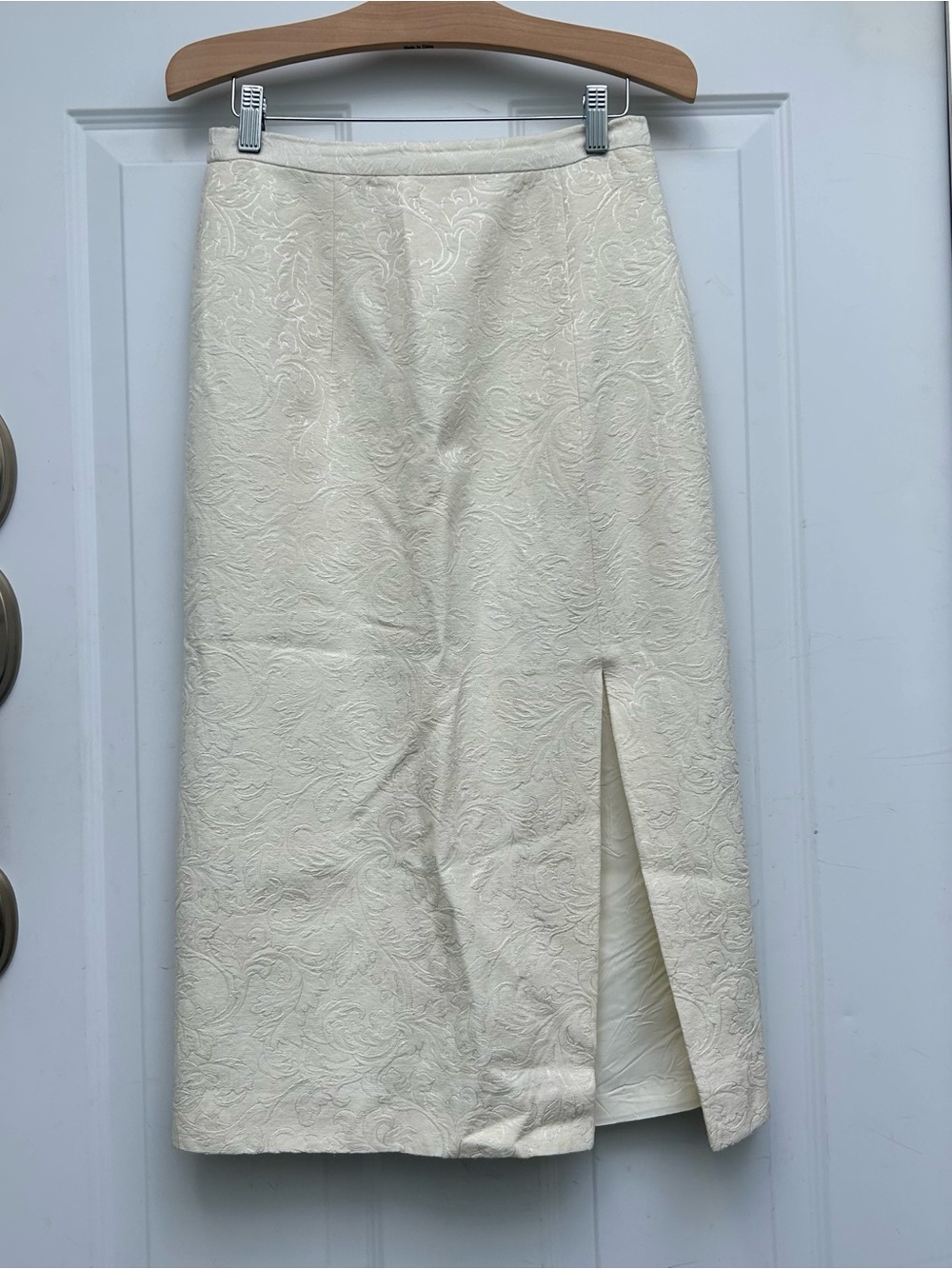 Vintage Cream Jacquard Pencil Skirt with Front Slit